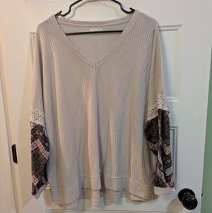 Maurices Textured Knit Top in Light Gray